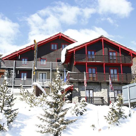 Hotel Biancaneve Sestriere Bagian luar foto